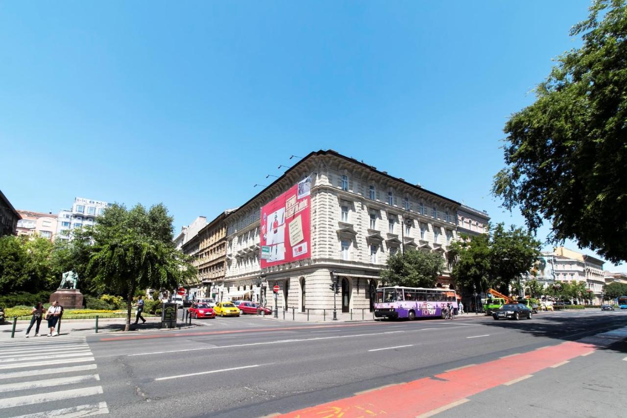 Apartamento Sweet Dreams At Opera House Downtown Budapest Exterior foto